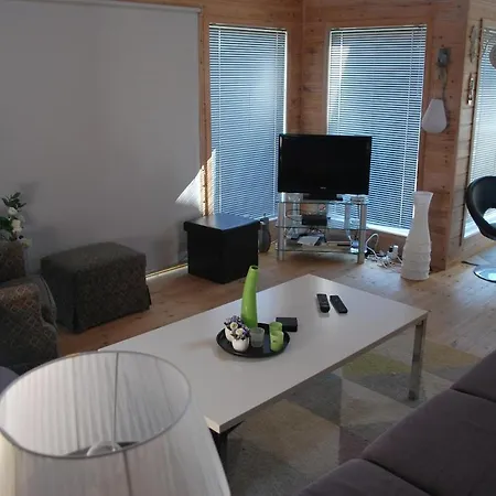 Great On Korshamn Island * לינגדאל